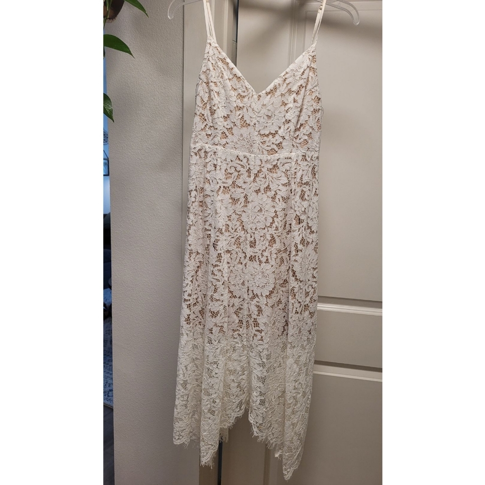 Lulus white lace dress